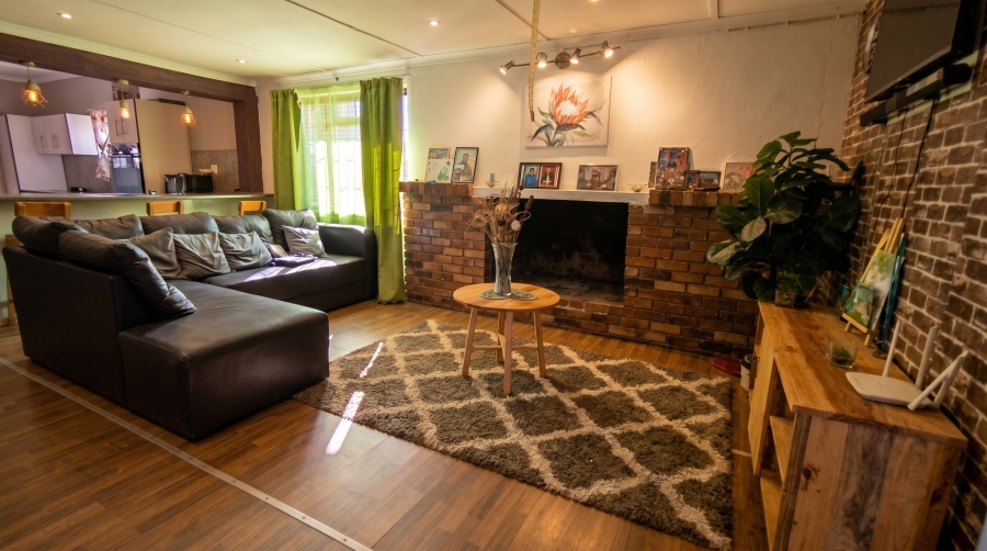 4 Bedroom Property for Sale in Napier Western Cape